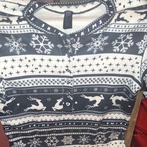 Skims Logo Plush Henley Top